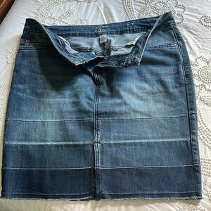 Bass Classic Blue Denim Pencil Skirt
